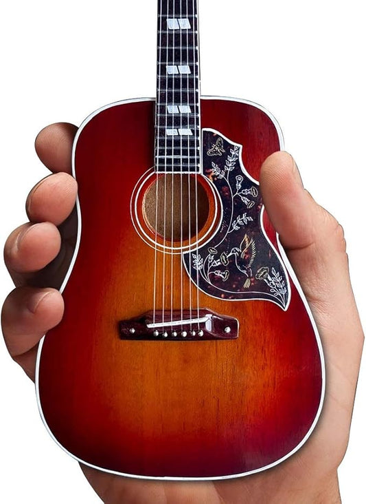 ORN GUITAR HUMMINGBIRD CHERRY